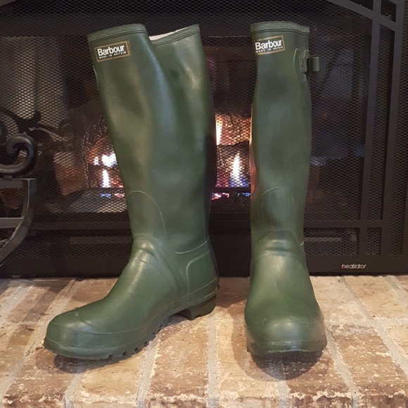 barbour rain boots